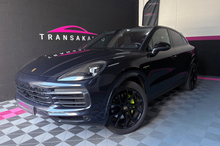 PORSCHE CAYENNE COUPE